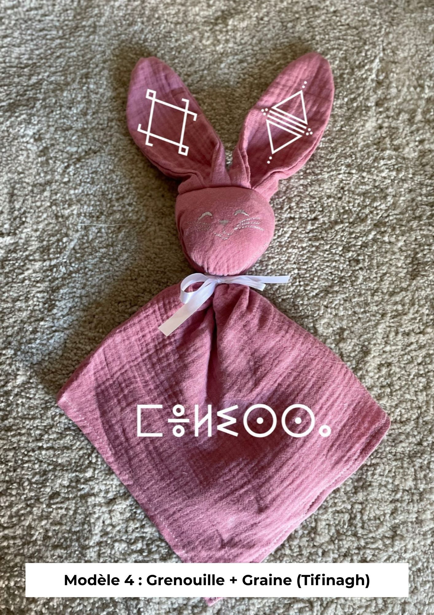 Doudou lapin gaze de coton rose cerise