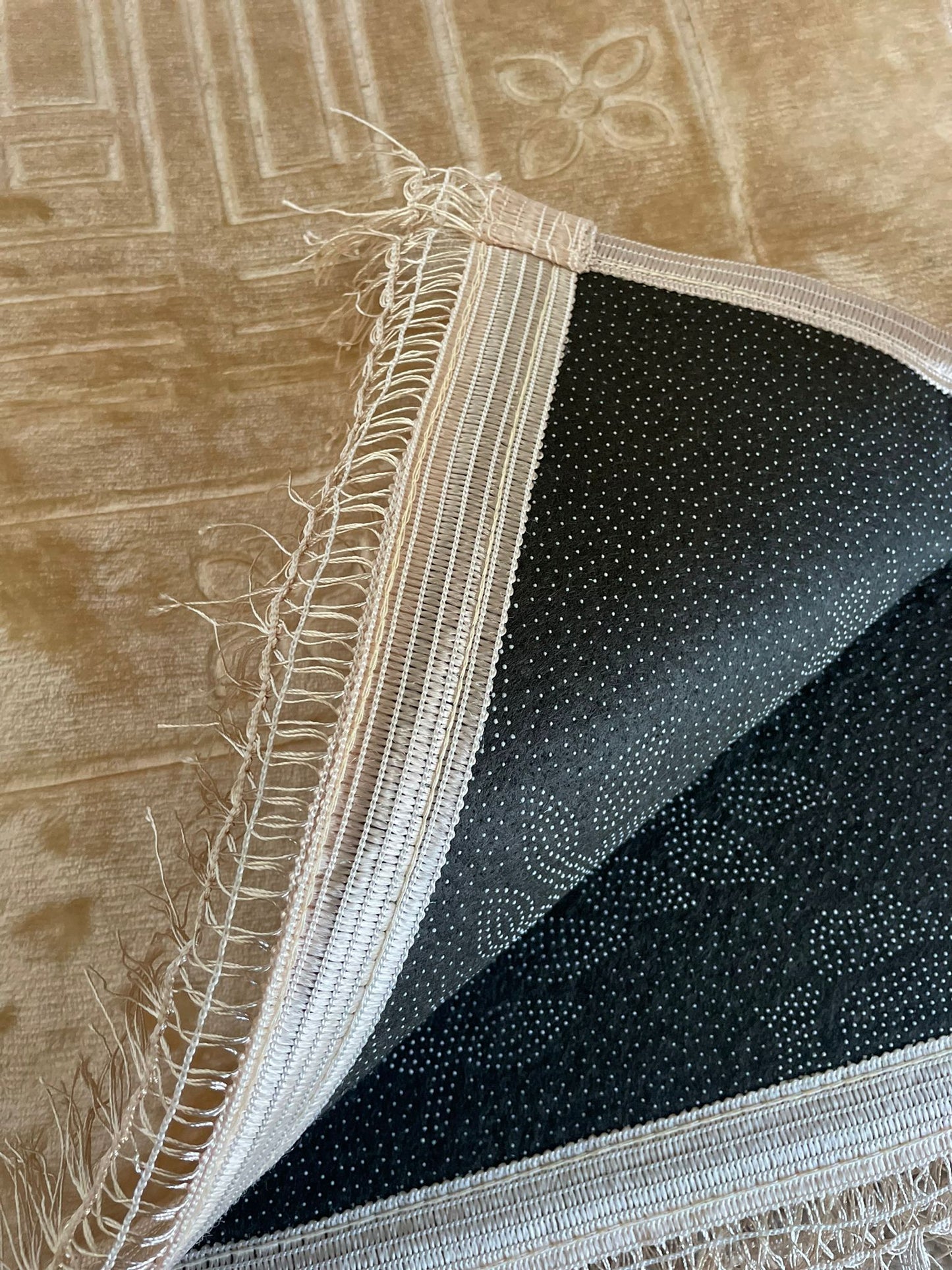 Tapis de prière épais doré