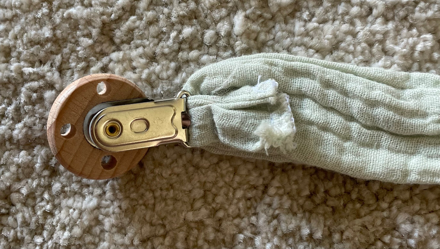 Attache tétine gaze de coton vert d'eau