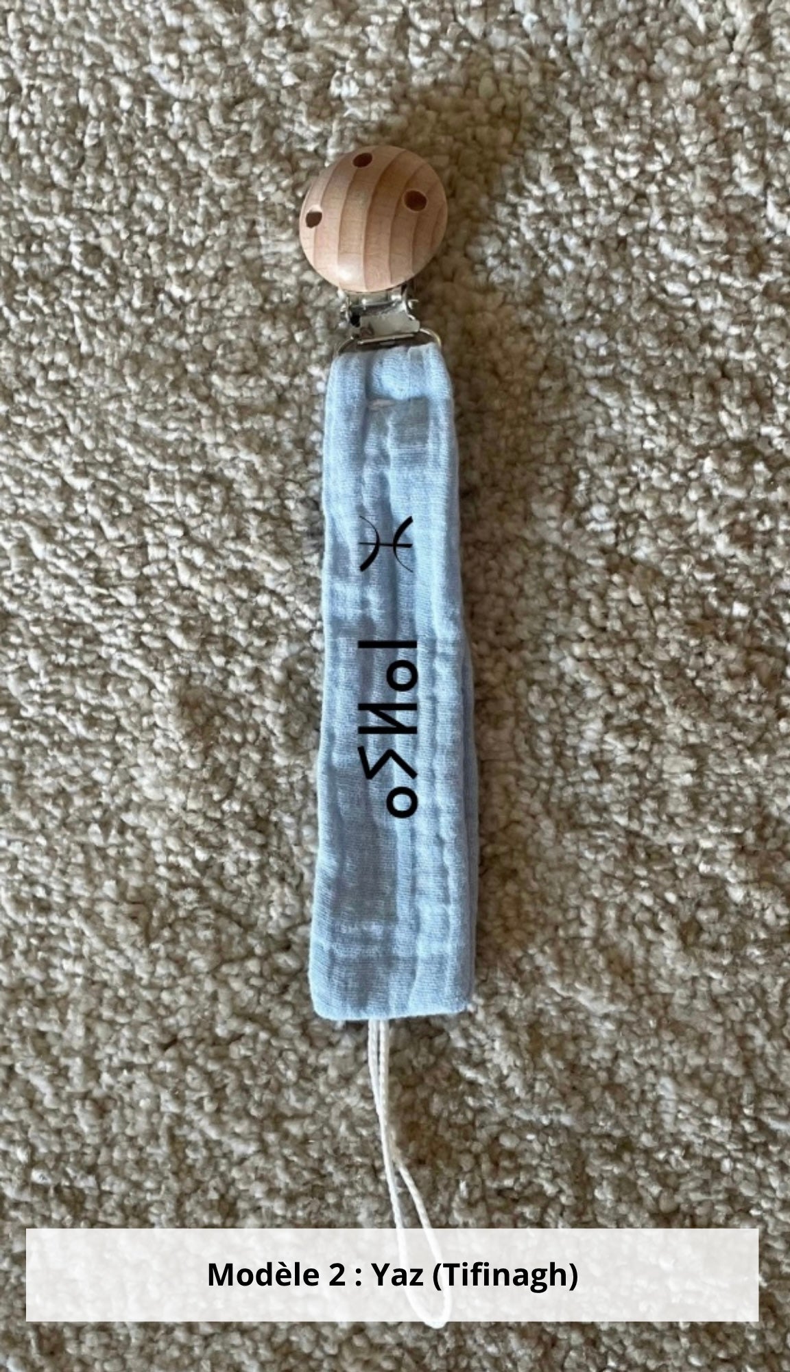 Attache tétine gaze de coton bleu ciel