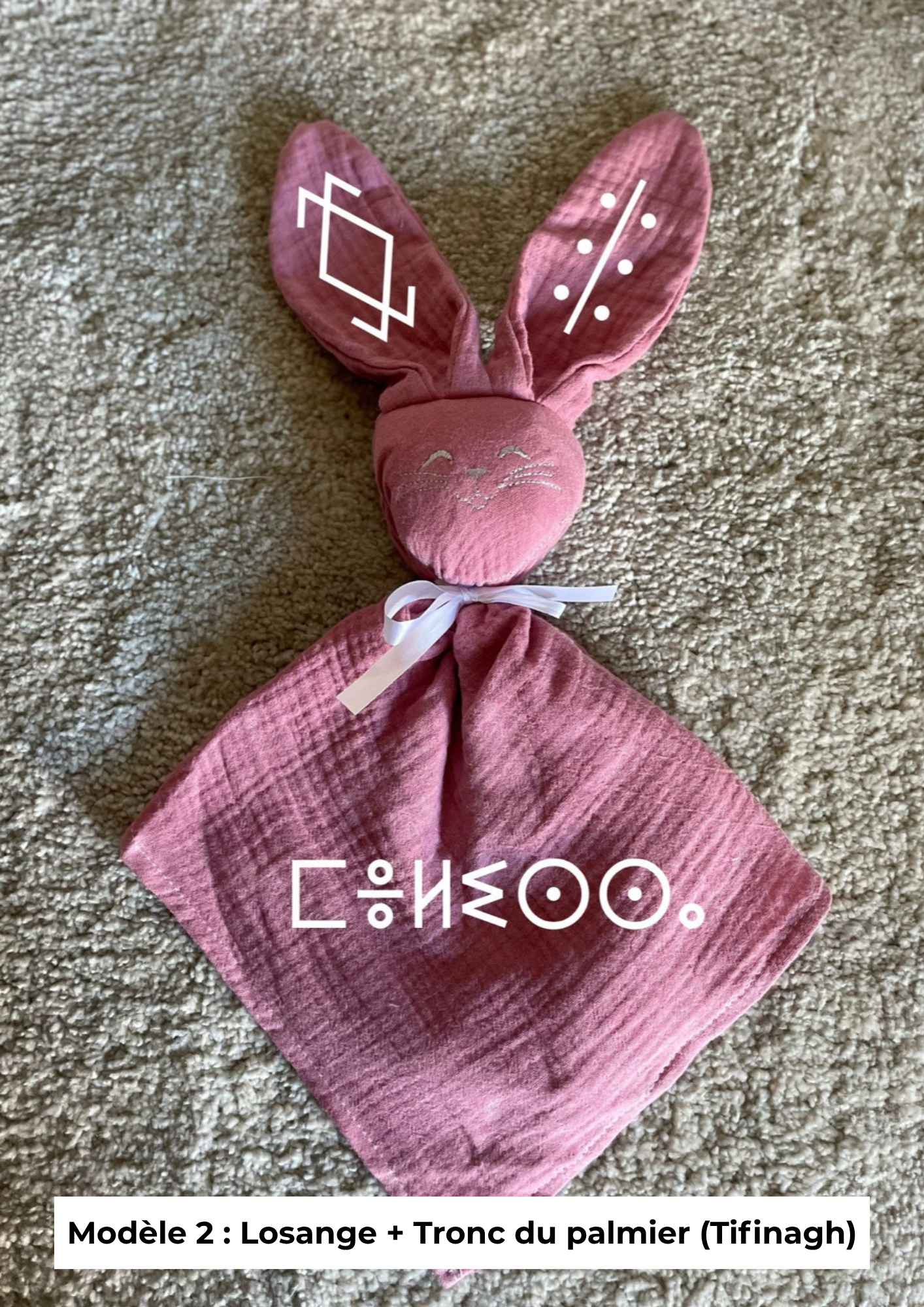 Doudou lapin gaze de coton rose cerise