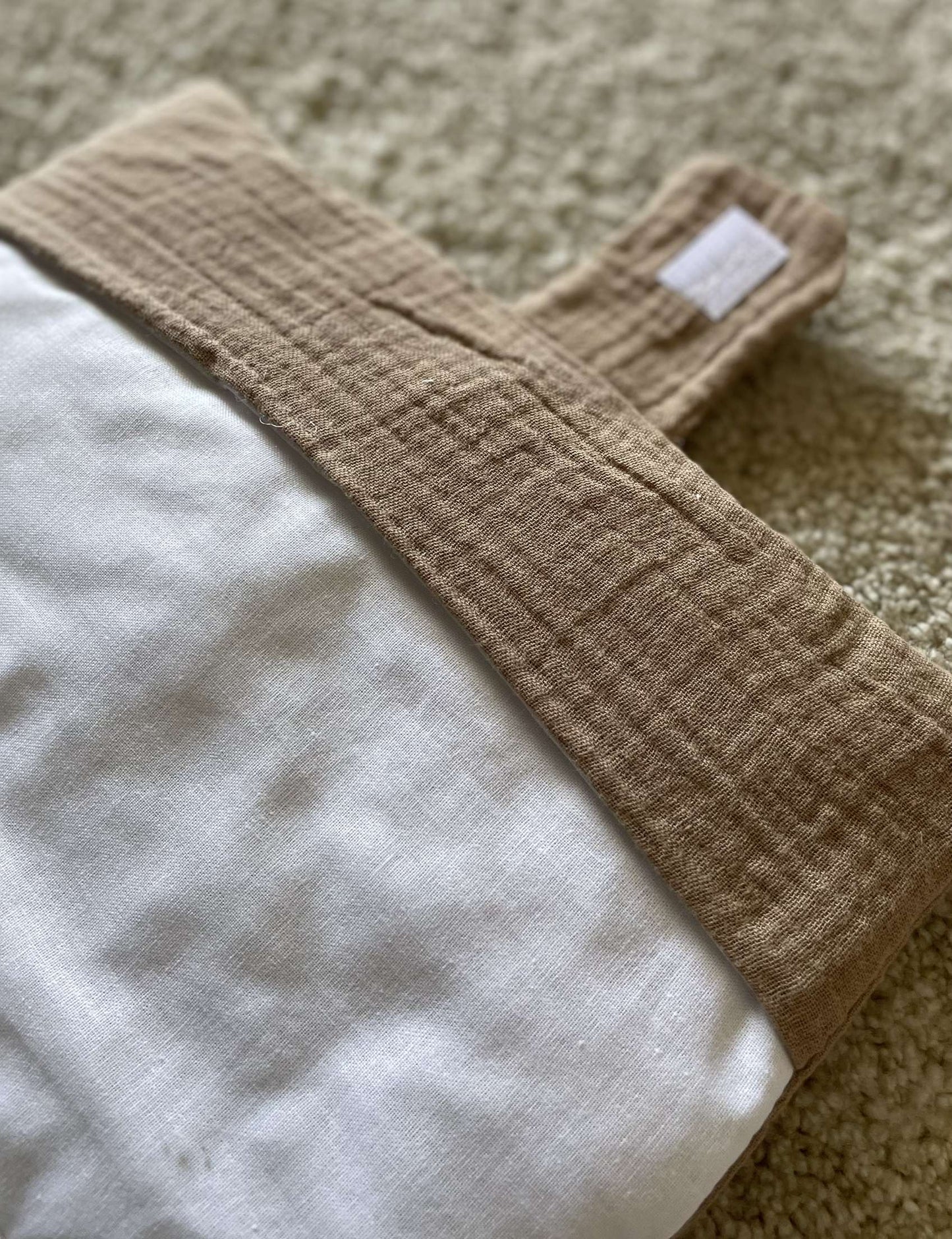 Protège carnet de santé gaze de coton marron